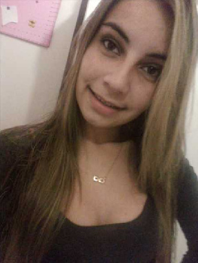 - Fale o que quiser de mim, mas tenha a decência de olhar nos meus olhos enquanto fala e tenha a coragem de ouvir a minha restosta !
