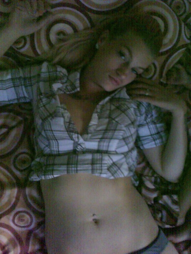 LimajsMommy143's profile picture. ~If I Don't know my worth... You won't either