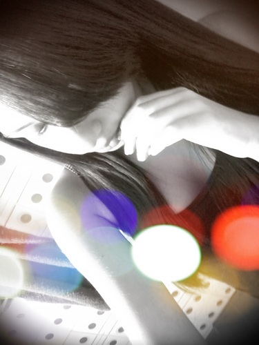 .. Feia, Ciumenta, #Santista.Sou a Pocahontas da @_amaandiita , minha Arlequina @Gabi_Minero KK'  Meu @SDBruninho,  *-* sz  Deus ♥  Follow-me Dlç ? #Nháac ;99 '