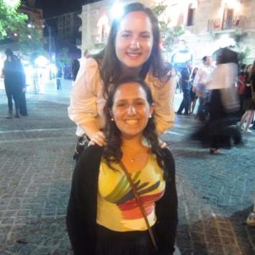 h_roberts811's profile picture. 