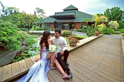 Located along Aurora Blvd QC, The Oasis is the most sought after Wedding Venue in Metro Manila.