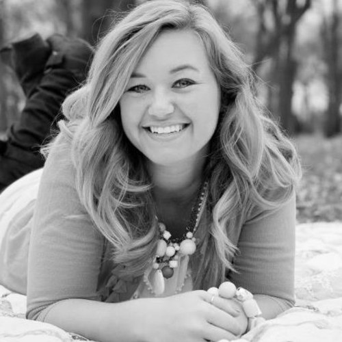 KelseaGale's profile picture. Graphic Designer, Church Media & Youth Ministry is what I do best.  #iSewBlessed #winning