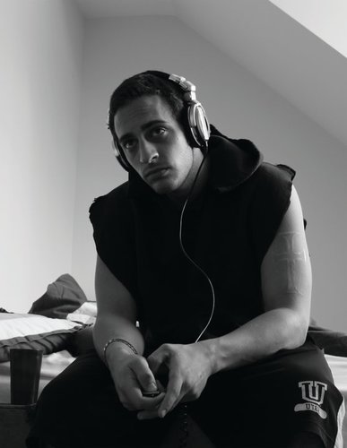I am a Graphic Designer specializing in Motion Graphics and VFX. I recently graduated with a BS in Digital Art and Design from Full Sail University.