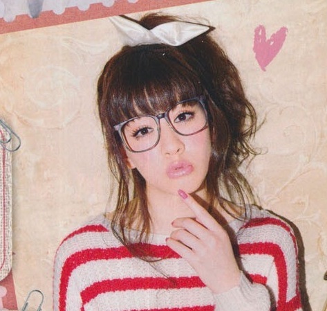 Seventeen moderu Okamoto Anri desu! Kawaii, genki, yasashii!! chuu~ #StardustCrewID