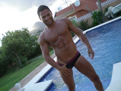 Alexperez5011's profile picture. Adicto al sexo, necesito desfogar mi virilidad con mujeres calientes como yo... Pide por esa boquita que yo te hare feliz...