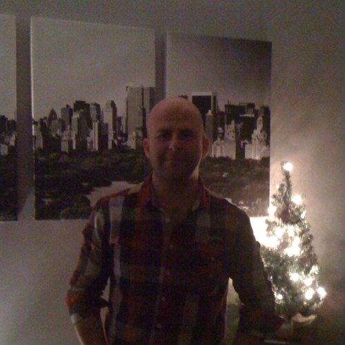 dean_deanjones's profile picture. 