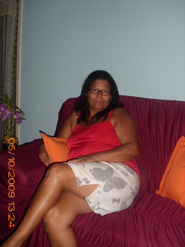 claudiafarias2's profile picture. 