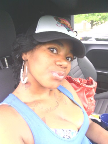 she_she20's profile picture. 