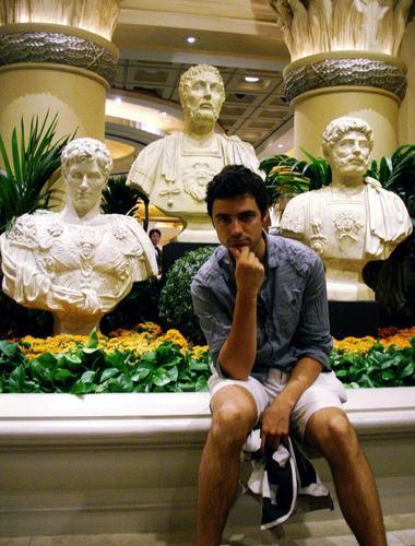 NicVanjam's profile picture. Étudiant en Maîtrise en Géotechnique, Université Laval.
Amateur de Canadien et des Impacts, aime le sarcasme et l'exagération #HabsDC #IMFC