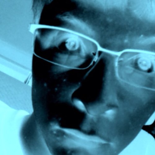 im a 9th grader. my life is centered around God, friends, family, and music. Theres nothing else to know.
