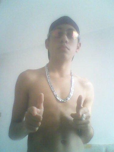 Minha Rainha @_karolflynter ; Amor da @9nhabraba ; Irmão do @Rodriigo_ZL , o motivo do nosso sorriso ♪ @_karolflynter & @9nhabraba aqui ; @quadrilhadeluxo Ψ