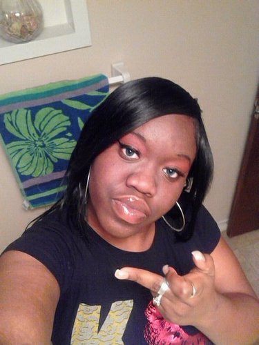 mscashedout's profile picture. well my name is ashley im 5'2 dark skinned n im 18 i graduated from David W. Carter H.S im goin to college at Navarro in Corsicana and thats about it widd me