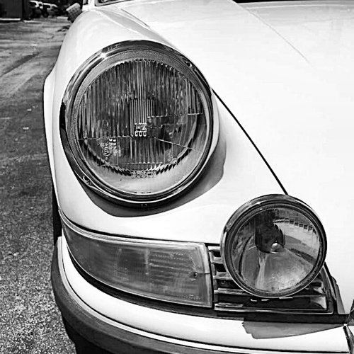 Based in Miami, FL, USA, we export Sport and Classic Cars to the World!!!... Since 2006.