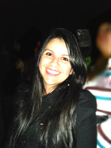 Estudante nas horas vagas, adoro pescar, ir pro mato, acampar, curto fotografia, admiro musicas e músicos, sou fã dos cavaleiros dos zodíacos e adoro filmes! =]