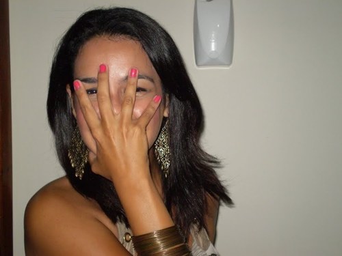 thaissa10's profile picture. Thaissa Costa e isso basta.