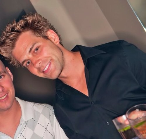 SEY244's profile picture. Husband | Father | Bookmaker | Book-breaker | Triangle Action