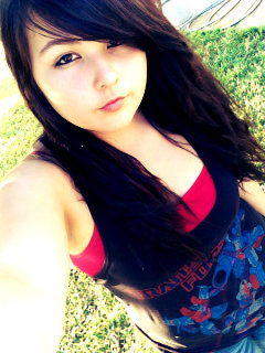 NikkoleSophia's profile picture. I'm Nikki. c; I wish i were a glow worm, because a glow worm's never glum. I mean, how can you be grumpy when the sun shines out your bum?