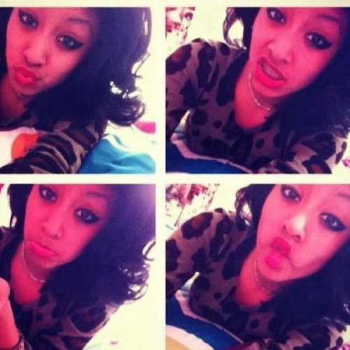 JazmineBravo21's profile picture. 