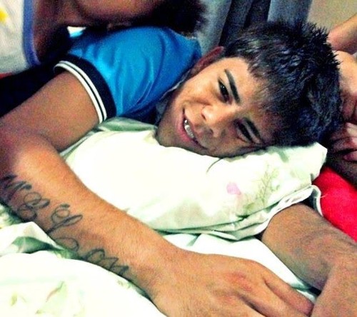 T e Amo #IDOLO  Vc é meu motivo 



                     Si Mecher com nois a bala come u bonde das lonzinhas mete bela nos ome s2