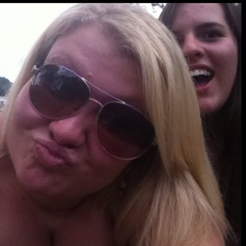 Oliviamckewen's profile picture. 