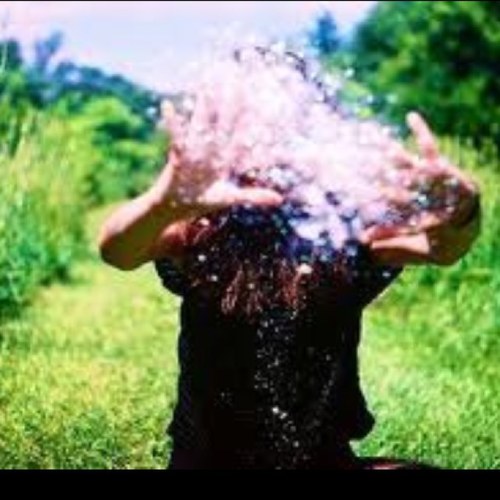 GirlzInGlittrer's profile picture. IF YOU LOVE GLITTER AND PINK THEN YOU MUST FOLLOW ME! ✨ 
#GlitterQueen