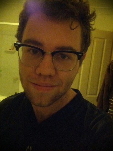 JacksonBrowne94's profile picture. Manly, charismatic, modest... What more could you want?
http://t.co/iBI5HNrmG5