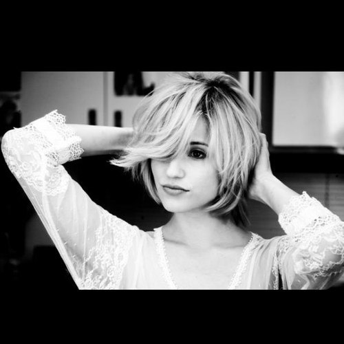 carla___99's profile picture. Hi, I'm carla, from Italy. 13 years old. follow me. I'm a glee fan. Love Dianna ❤