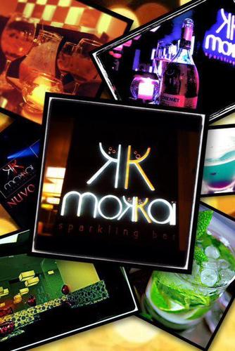 mokai es un bar ubicado en el hotel diez de medellin, mokai se caracterisa por su variedad de cocteles y las mejores sangrias de la ciudad.