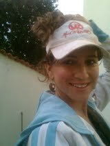 garota do bem!!!      me sigam ...q sigo de volta.....bjo galera.