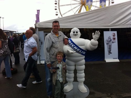 W_van_Grinsven's profile picture. Vader van Stijn & Lars. Getrouwd met Regina.