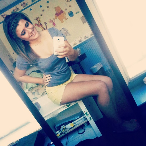 16, austin texas, taken, hunter hayes and justin bieber, -- hes my idol, its obvious why(: ill meet him one day(: kik @rickiesharp facebooks the same!