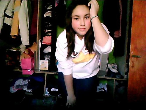 Soy la Gery me gusta Justin Bieber y One Direction y eso po kajskjas Swaggy'