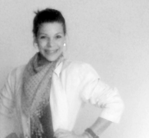 Gaúcha, apaixonada por @sorrisomaroto ,baladeira e amante d esportes.♥ #AssimVocêMataOPapai ./fazer o bem sem olhar pra quem