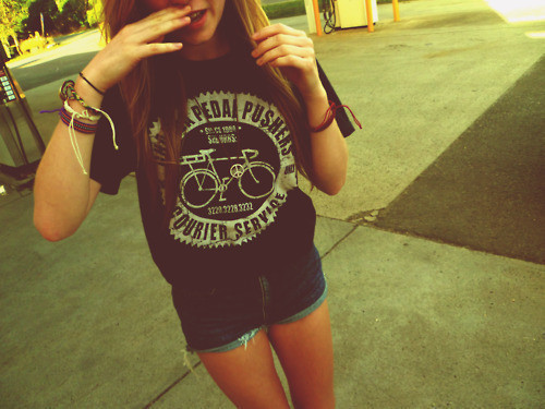 schijtaanjouu's profile picture. fuck it , i'm youngg ♔