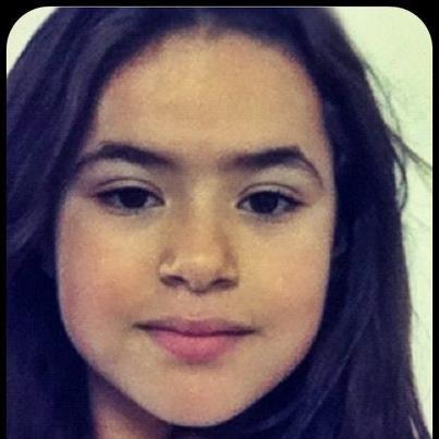 Eu posso ser linda + acordo feia, Eu posso ser maluca + sou inteligentissima, Eu posso ser fofa. Perai num me chama assim não em. #Maisinha