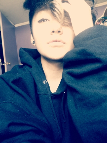 @Jamestown Story followed me. Vic Fuentes is Amazing♥ Oh, and music is my life.