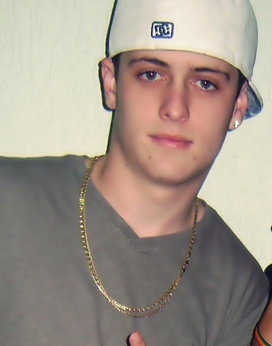 voçe não tem pegada pra entra no movimento (8)'
msn - JoaozinhoRooox@hotmail.com