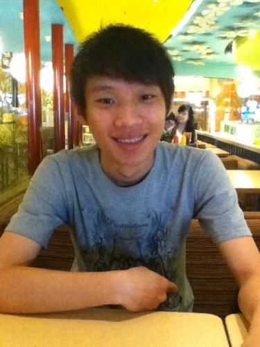 xavier_andrew's profile picture.