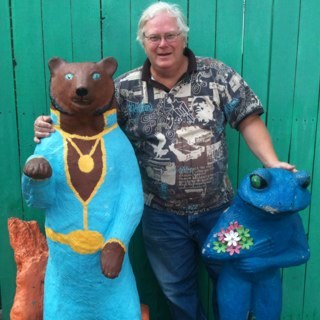 Morganfrmn's profile picture. Im a beekeeper, Im a veteran. Trump won I had to submit my drivers license and SSN to use my name.