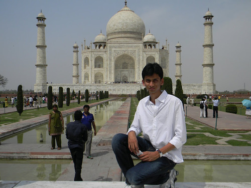 Aggressive and Die hard fan of Dhoni, Aamir, ARR, Federer CSK!! Proud to say that I am an employee of eBay Paypal :)
