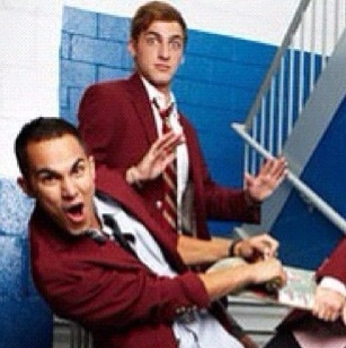 I LOVE @HeffronDrive and @TheCarlosPena! I love my Bestie @LuvAndrewBTR! We fight like friends but she will be my Besite till the end! Were BFF's!