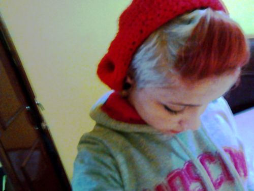 MEU @Neeko_Chaan lindo , SOU da minha @sougay_vei ,CASADA com o fofo do @Im_an_babaca , http://t.co/KzT8IwR8CQ