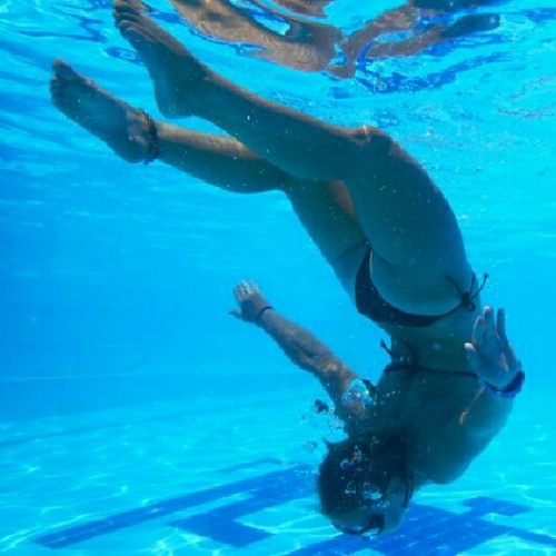 FreediveSarah's profile picture. Freediving Instructor & Living the Dream Practitioner. Also coach a bit of swimming on the side.
