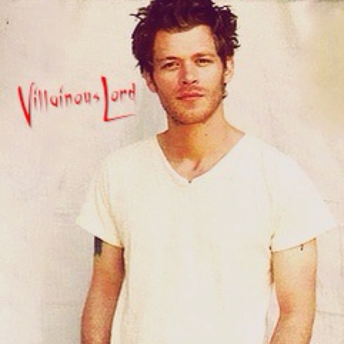 VillainousLord's profile picture. ₩ One once professed to know what was in men’s souls by looking them into their eyes, Look into mine. ₩ [•AU•]