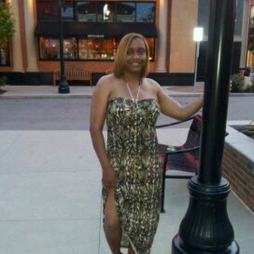 iamt_russ_reed's profile picture. Mom, Business Owner, Independent, Child of God