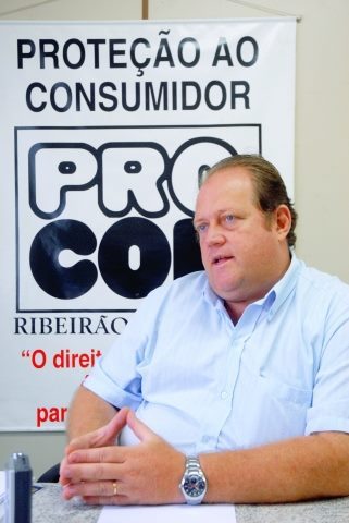 Especialista em direito do consumidor.
Presidente do PSDC de Ribeirão Preto.