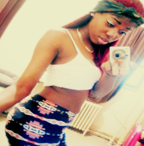teenager x single x ImCool :]  ' Facebook: Coco Sinclair. Instagram: __d0llyx