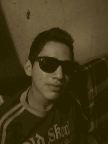 CESARTORRES503's profile picture. 