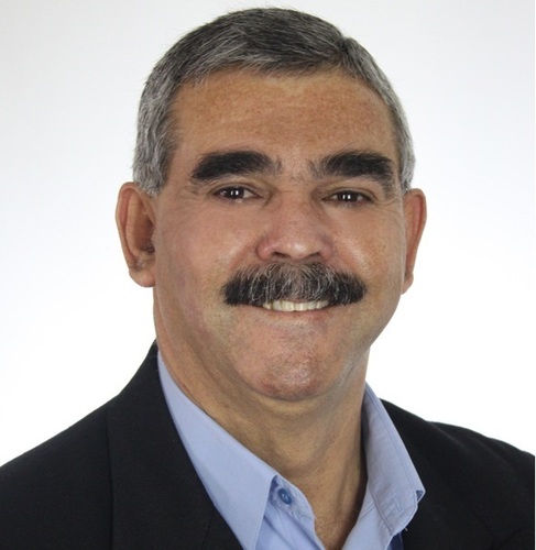 Tenente da Reserva do Corpo de Bombeiros do Estado de São Paulo, líder comunitário e candidato a vereador por Taboão da Serra-SP.