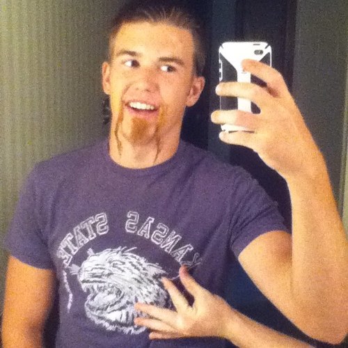 Maverick_Mills's profile picture. 🤫